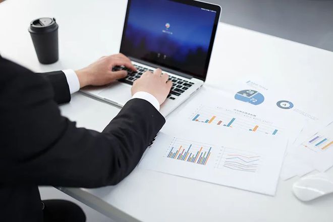 盤點本科五大“萬金油”專業，行業兼容性超高！工作不愁，計算機軟件開發領銜